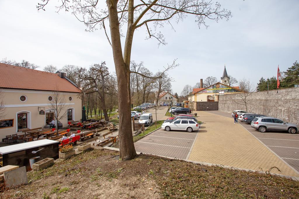 Pension U Hastrmana Hotel Praga Exterior foto