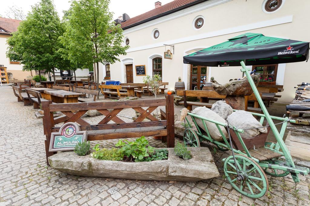 Pension U Hastrmana Hotel Praga Exterior foto